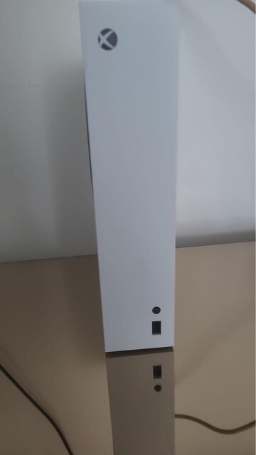 XBOX SERİES S 512 GB 1 Kol
