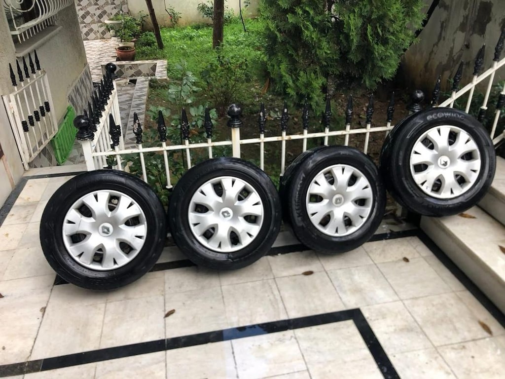 RENO FLUGANS LASTİK TAKIMI MEGAN 4.E de olur 2.KUMHO 205.65.15…2.ADET - 10