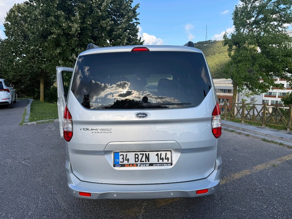 Ford Courier 2019 Değişensiz Boyasız 47000 km temiz Fatura Kesilecek - 7