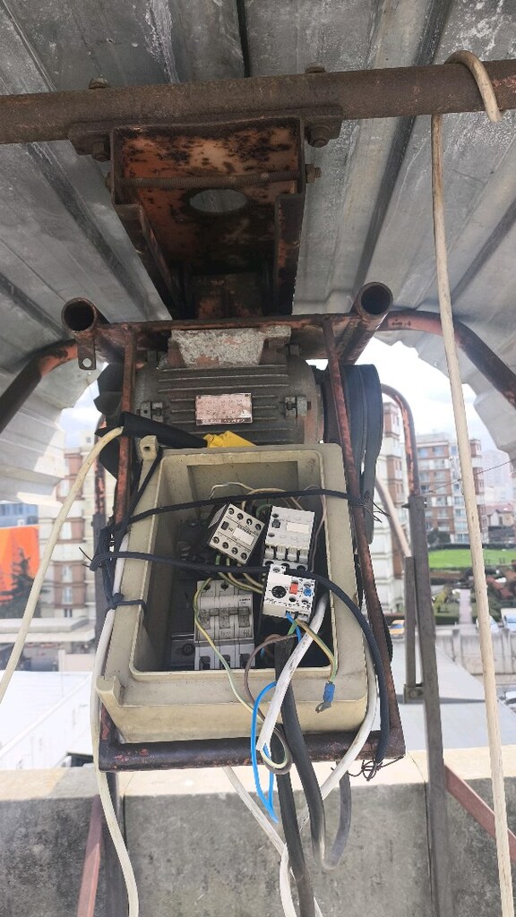 3 TON CALASKA VİNÇ - 8