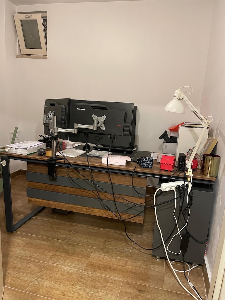 Ofis masasi ve sandalye - 2