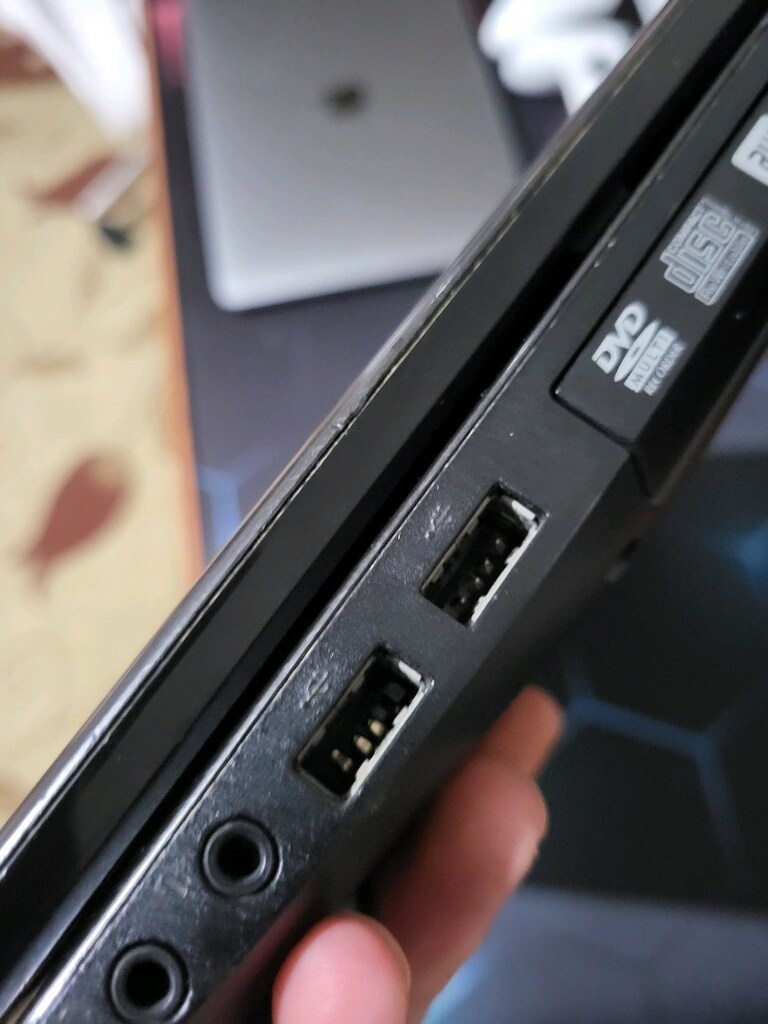 Toshiba İ5 Laptop - 6