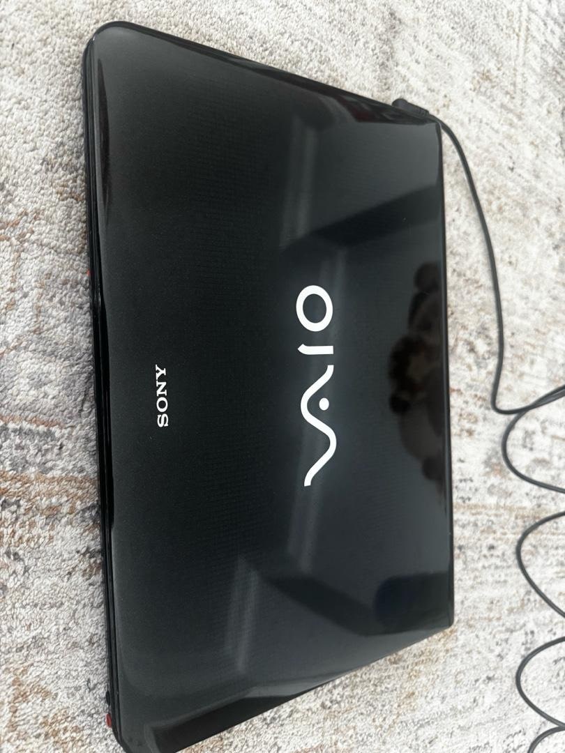 Sony Vaio PCG-61211M Laptop - 3