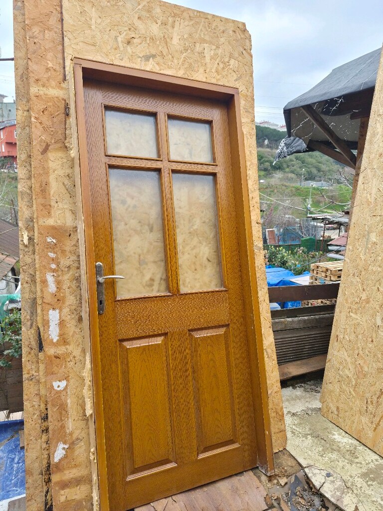 ODA KAPISI TER TEMİZ - 2