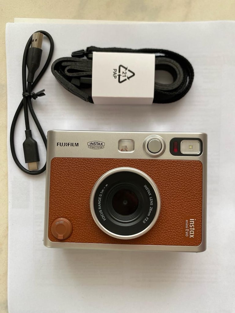 Yepyeni İnstax Mini Evo - 3