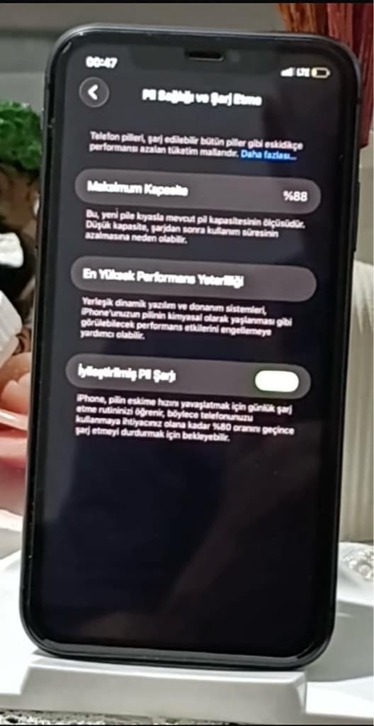 İPHONE 11 64 gb tr - 4