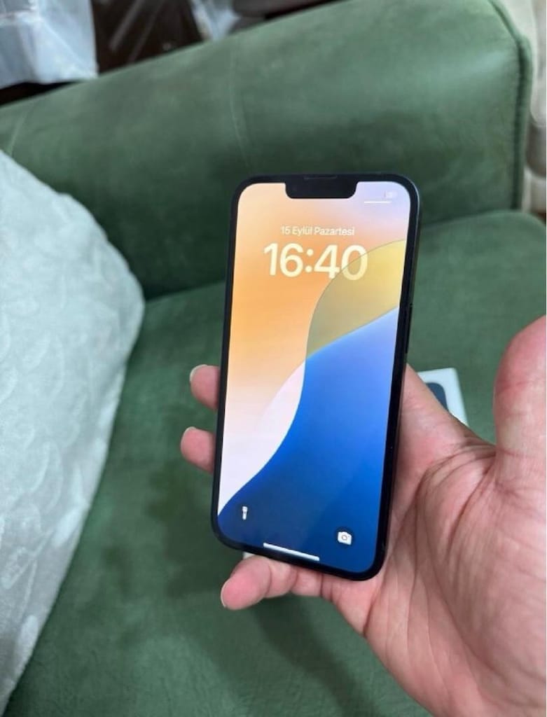 iphone 13 (sıfır gibi pil 85) - 10