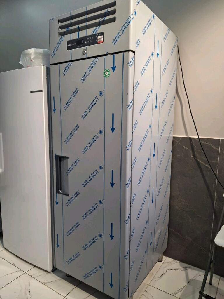 Dik tip tek kapılı buzdolabı - 2/+8 - 2