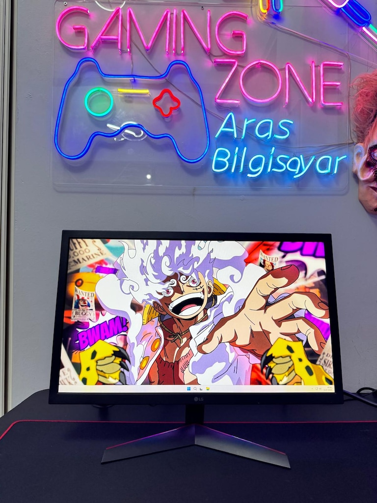LG UltraGear 24GN65R-B 23.8" 1 ms Full HD Pivot IPS 144 Hz - 2
