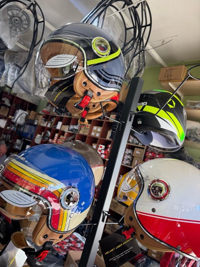 vespa kaskı çok şık rengarenk - 3