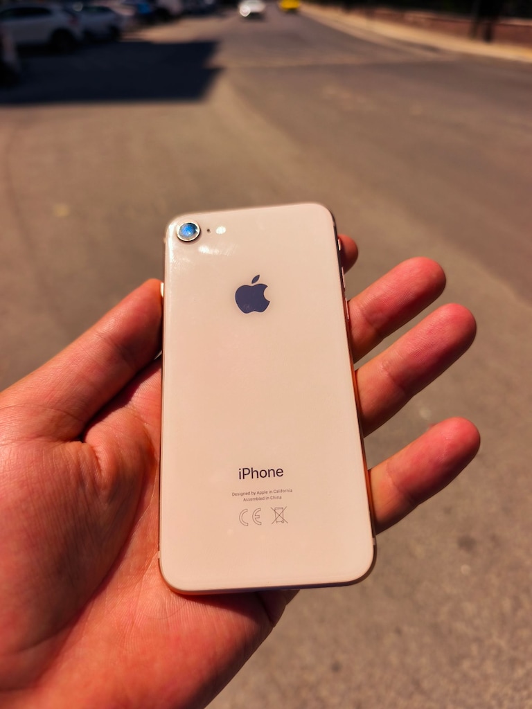 İPHONE 8 64 GB TR - 4