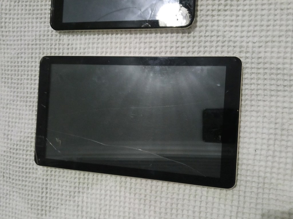 Telefon - 2