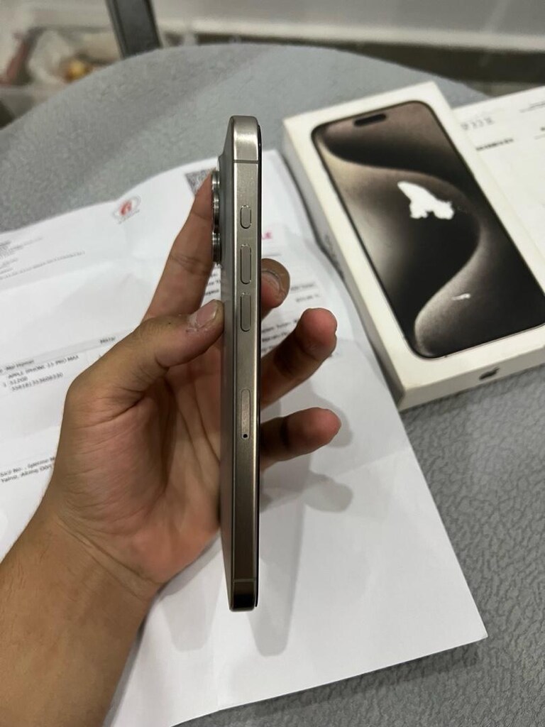 512gb 15 PRO MAX - 4
