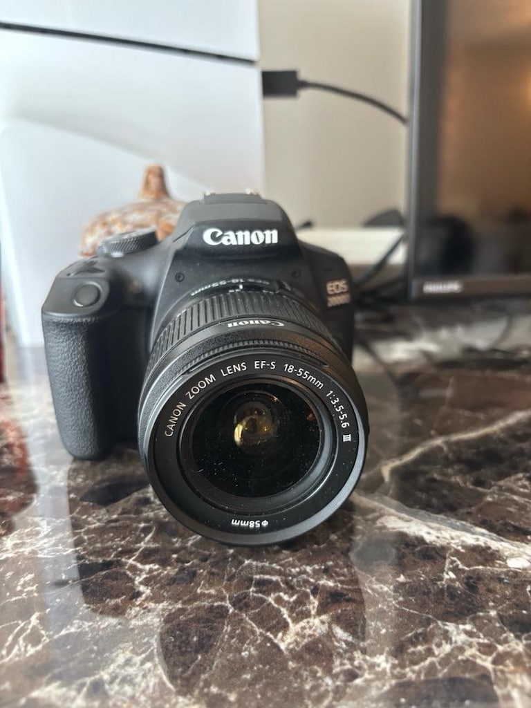 CANON EOS 2000D DSLR Fotoğraf makinesi +EF-S 18-55mm III kit lens - 4