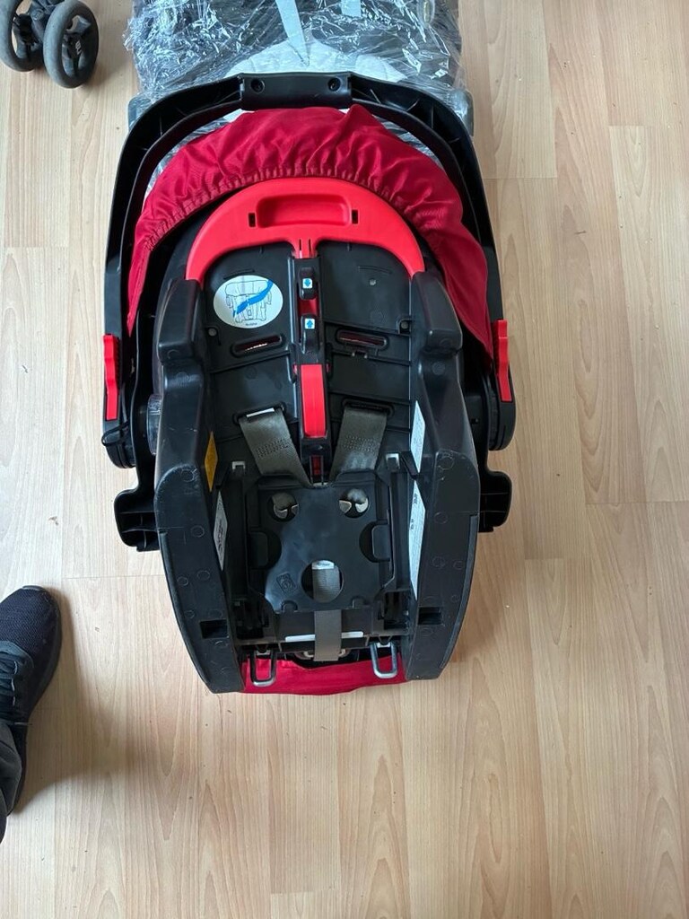 Komple Set-Maxi Cosi Oto Koltuğu+family fix+Mothercare baston araba - 17