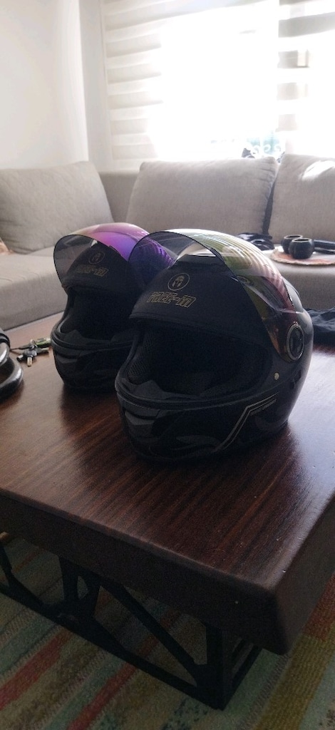 çok az kullanılmis temiz çift kask - 3