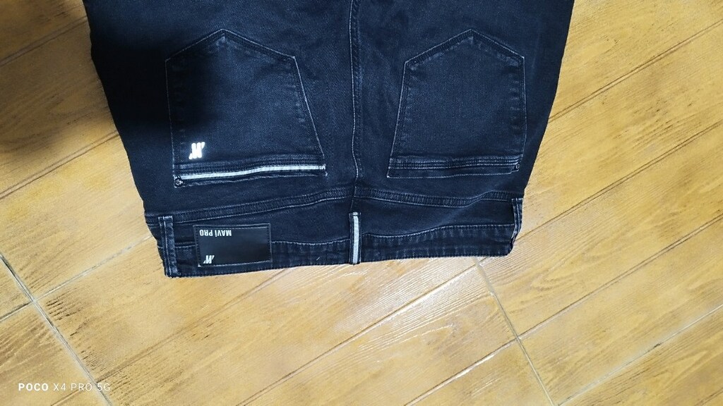 #Mavi Jeans kot pantolon..Mağazasında çok pahalıdır..Eni çekilince 42 - 2