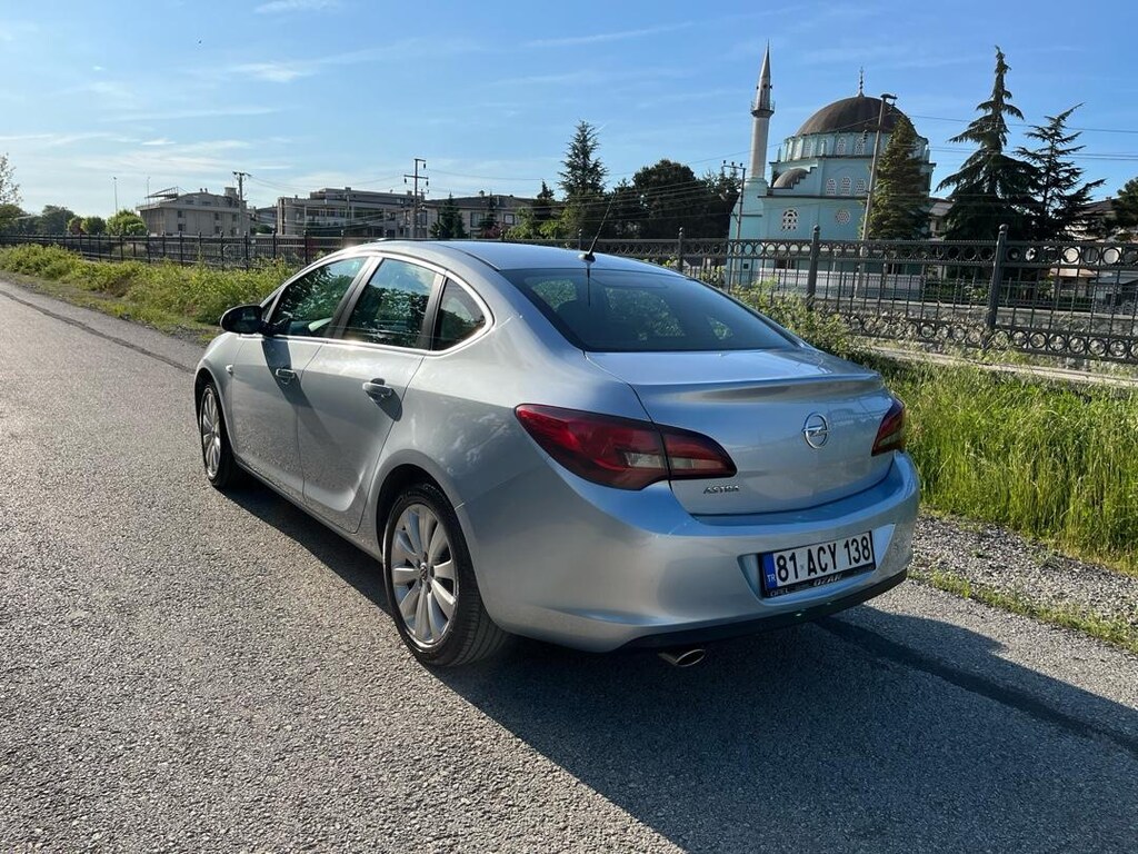 OPEL ASTRA SPORT ELEGANCE OTOMATİK - 5