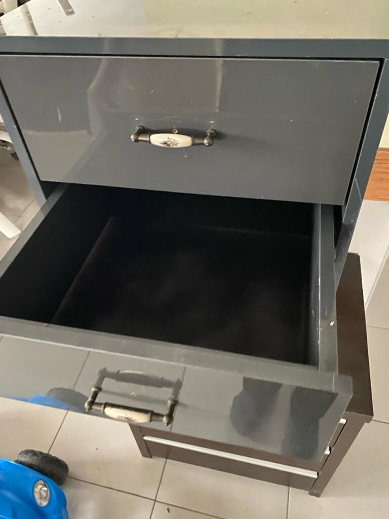 komodin 1 adet - 7