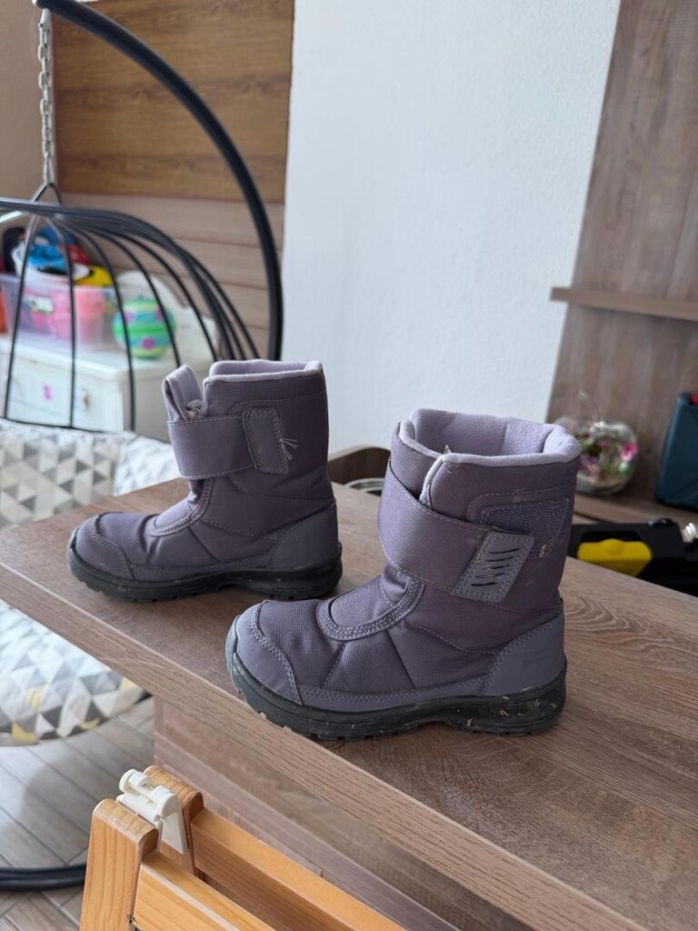 DECATHLON 30 numara KAR BOTU