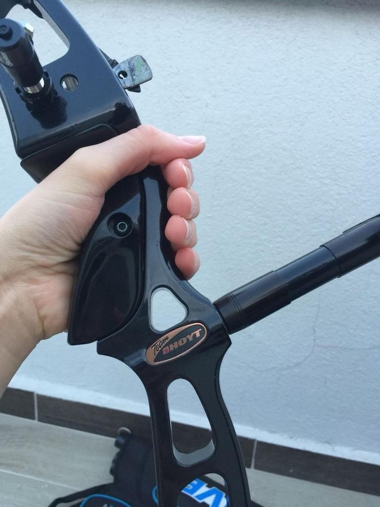 HOYT FORMULA CARBON 720 profesyonel okçuluk seti - 2