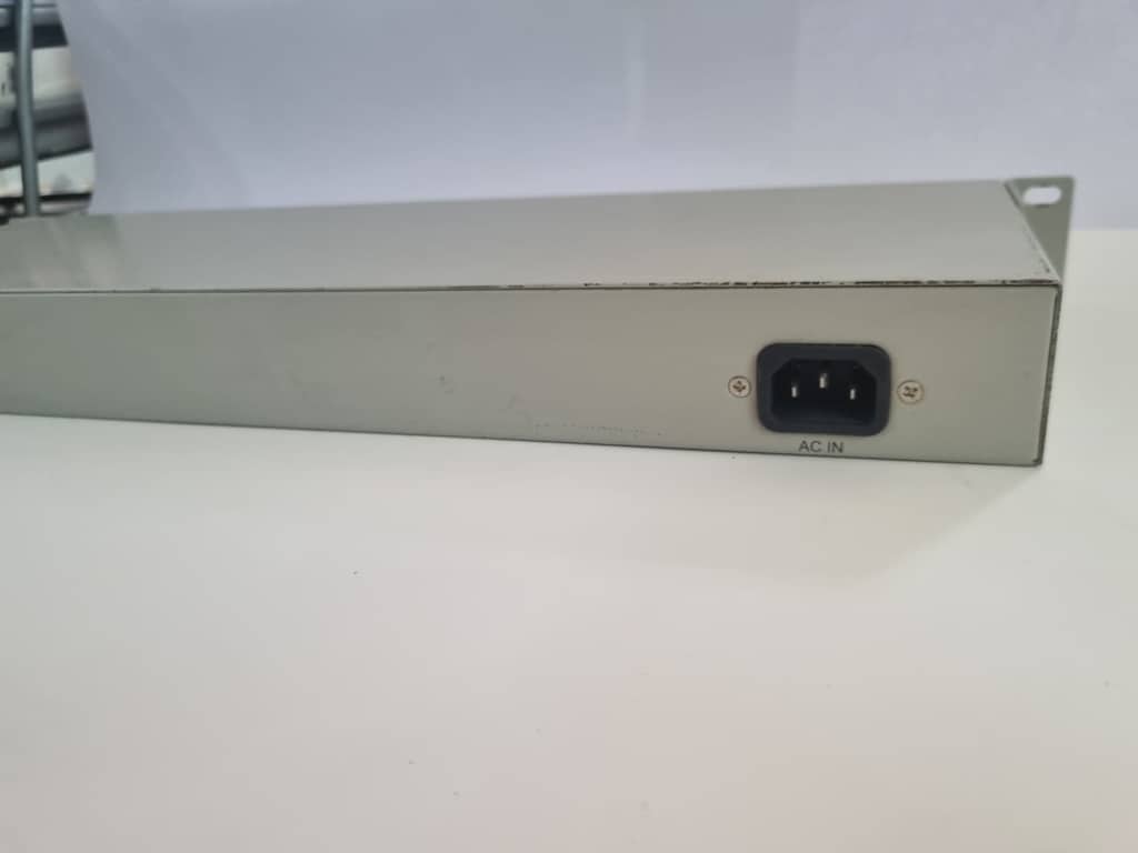 Digitus 24 Port Switch (DN-6002C) - Sorunsuz, Temiz Ağ Anahtarı - 2