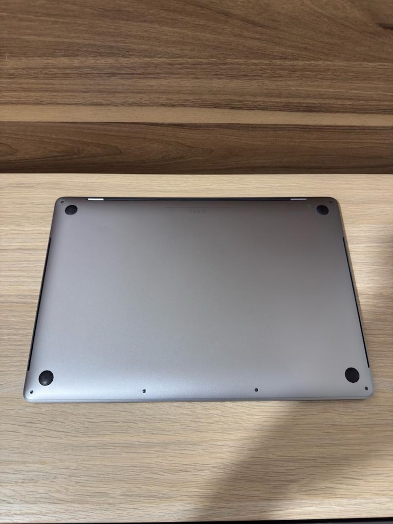 MacBook Pro / i9 / 16 inç / 16 GB Ram / 1 TB Ssf - 9