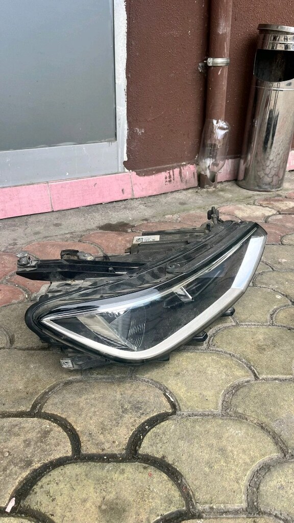 Passat B8 B8.5 Orijinal Full LED Ön Far Takımı - 2