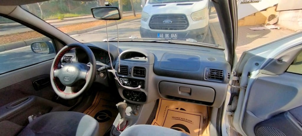 Clio 2 hb otomatik 1.6 - 2
