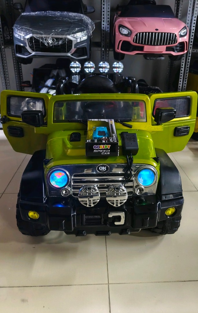 (AnkaCar ÇOCUK oto galeri)12+12 2 MOTOR KUMANDALI AKÜLÜ ARABA JİP