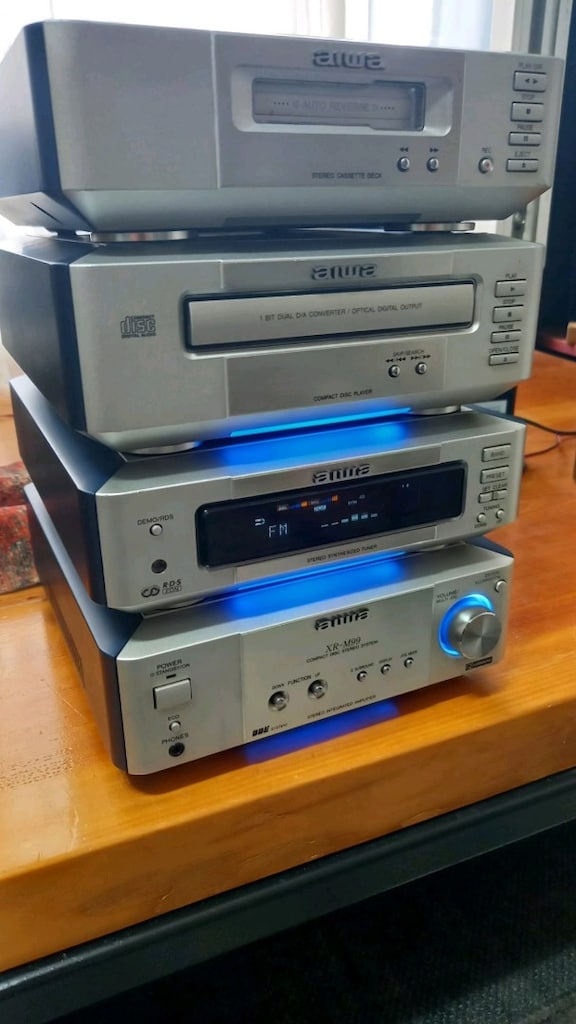 AİWA XR-M99 DECK MÜZİK SETI GÖVDE - 2