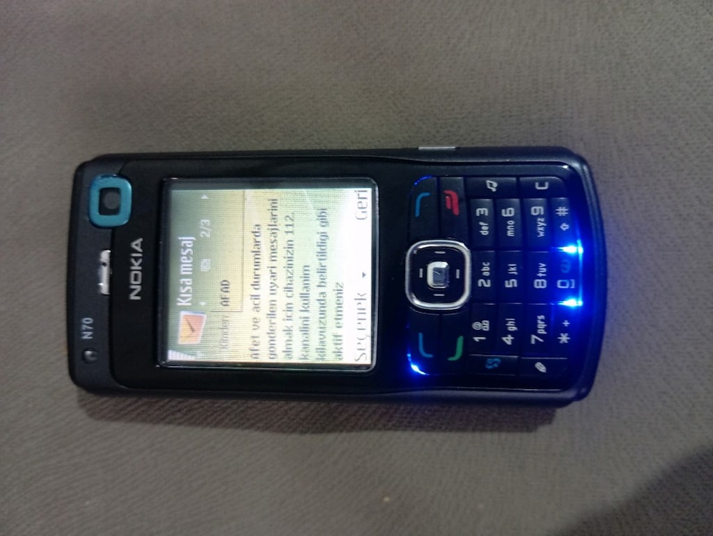 Nokia n70 - 4