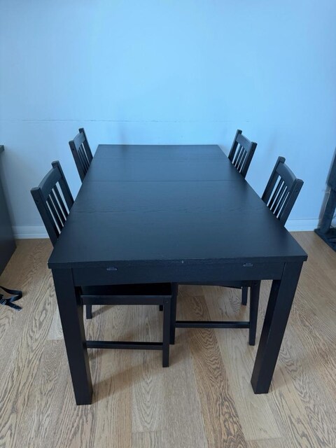 Ikea Yemek Masasi Takimi 4 sandalye