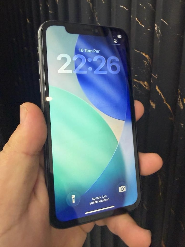 İphone 11 64 GB Türkiye Siyah Renk TR Sorunsuz Face İD Aktif - 7