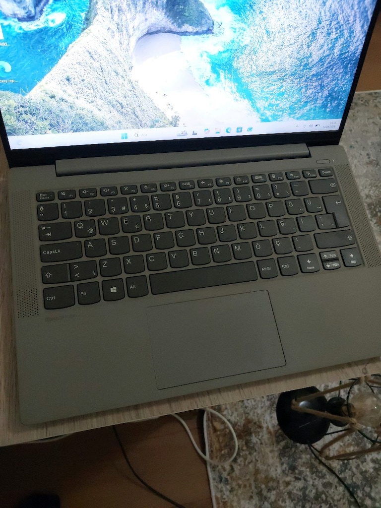 Lenovo Ideapad 5 14ALC05 - 8
