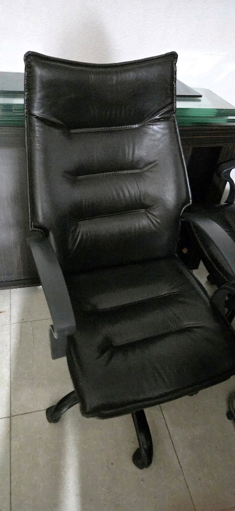 OFİS TOPLANTI MASASI VE SANDALYELERİ - 3