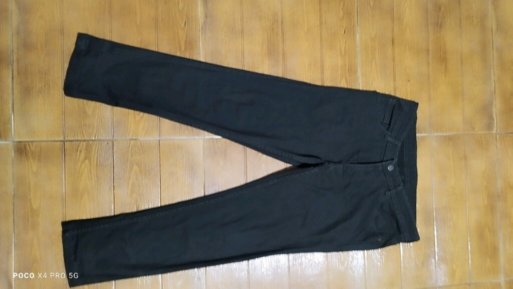 #Likralı esnek koyu haki renk jeans pantolon. Arka bacakta leke.. - 7