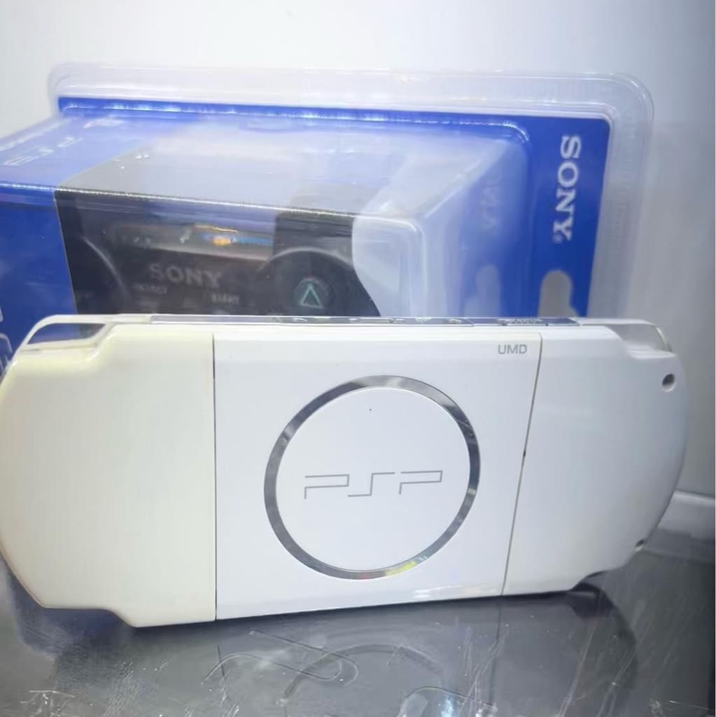 sony psp 3006 beyaz - 2