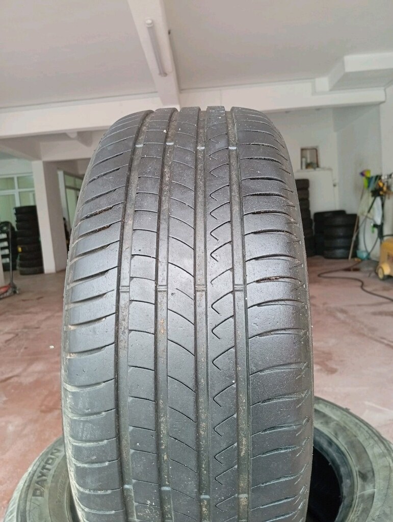 4 adet çıkma lastikler 215 55r16 sıfır gibi lastikler - 3