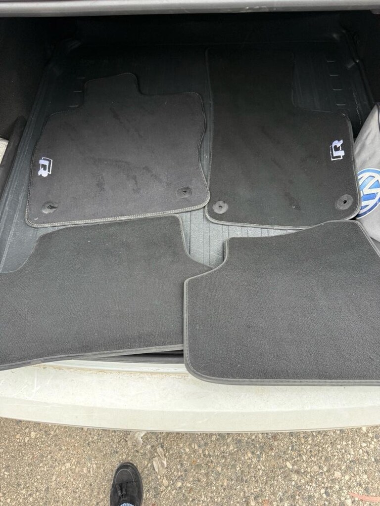 passat b8 ve b8.5 orjinal R logulu paspas - 3