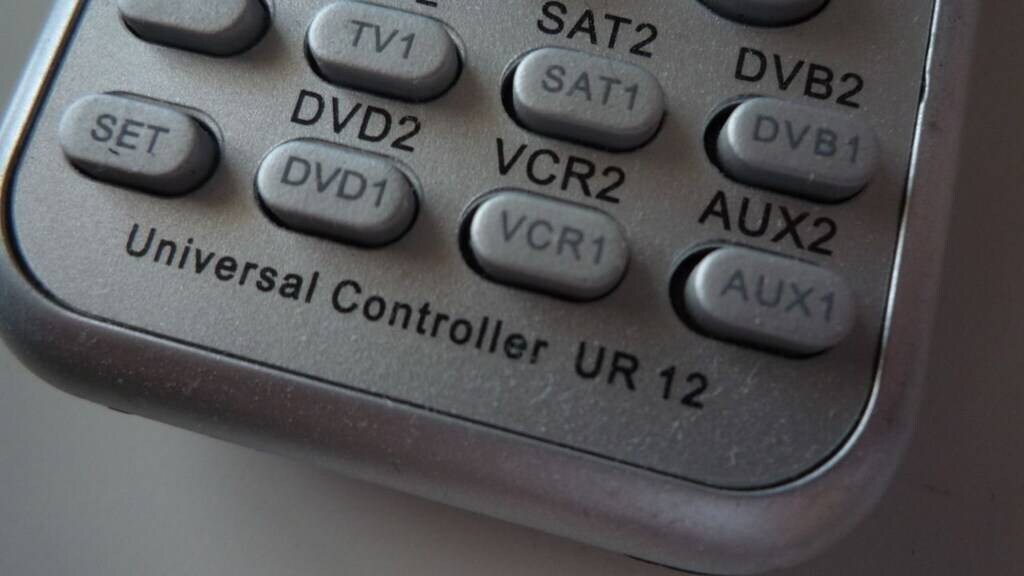 Vivanco UR-12 Universal Kumanda - 3