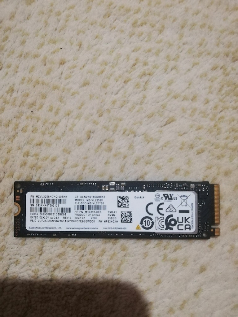 Samsung pm9a1 sıfır ssd 256gb - 2