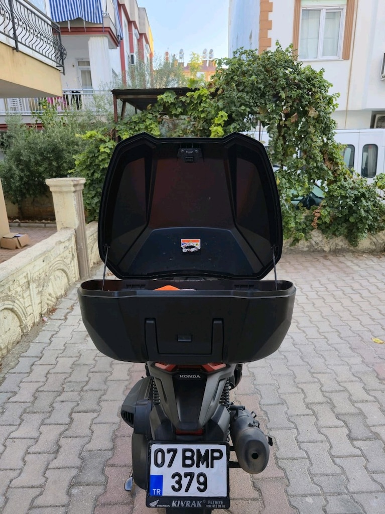 Forza 250 (2023model) - 4