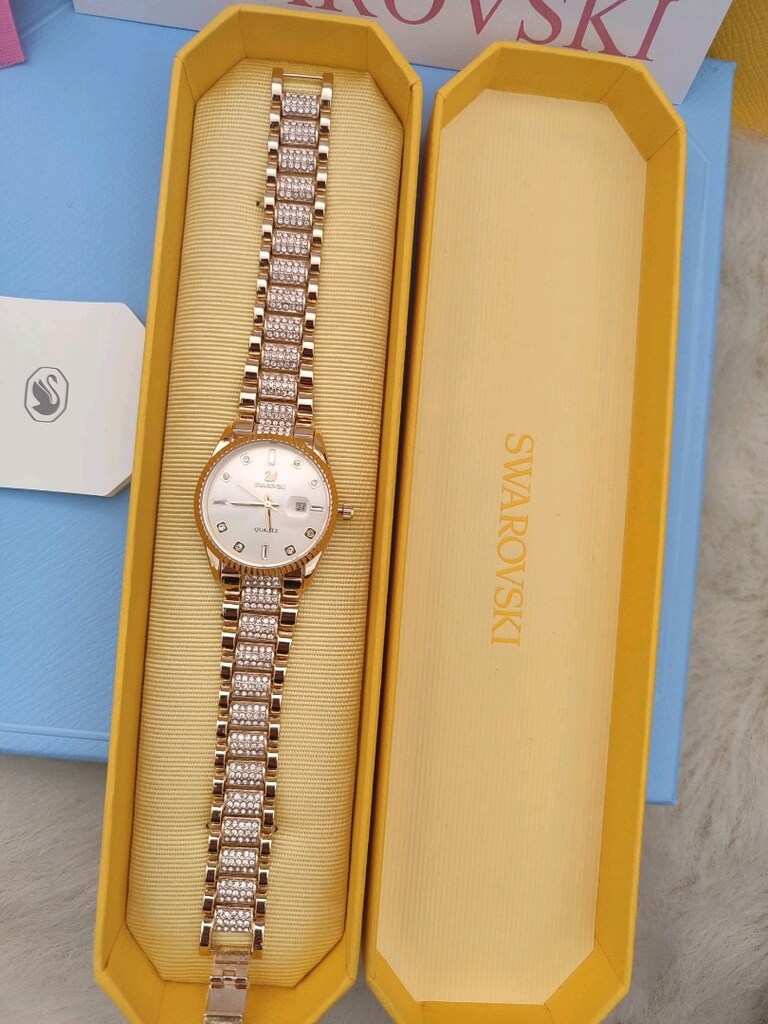 Swarovski Gold Saat - 2