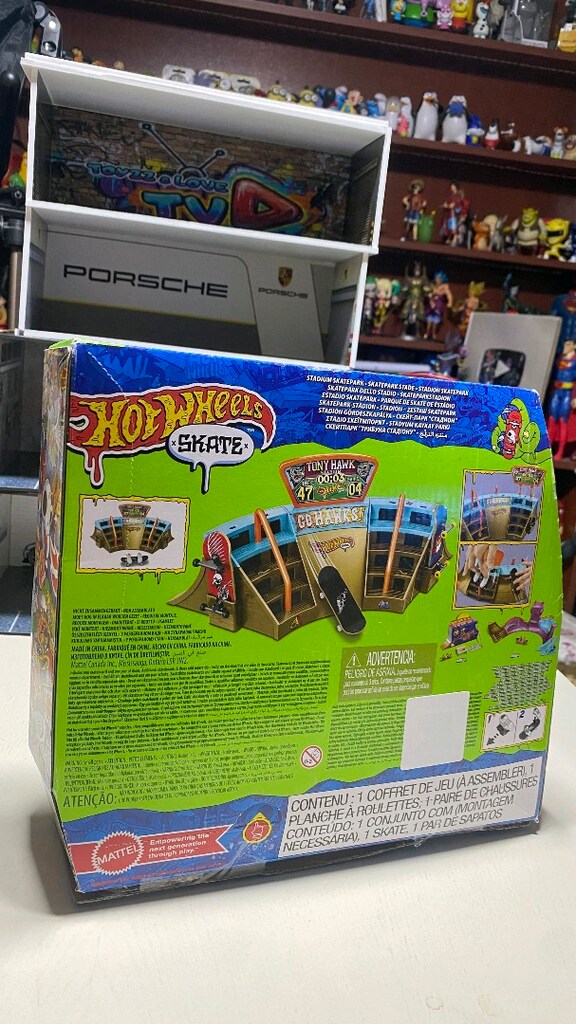 Hotwheels Skate Stadium Skatepark - 3