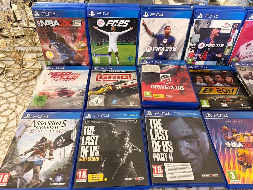 TOPLU 52 ADET PS 4 OYUN PAZARLIK KESİNLİKLE YOK TEK TEK DE SATILIR . - 6