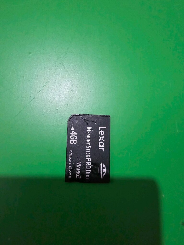 Lexar 4gb memory stick pro duo - 3