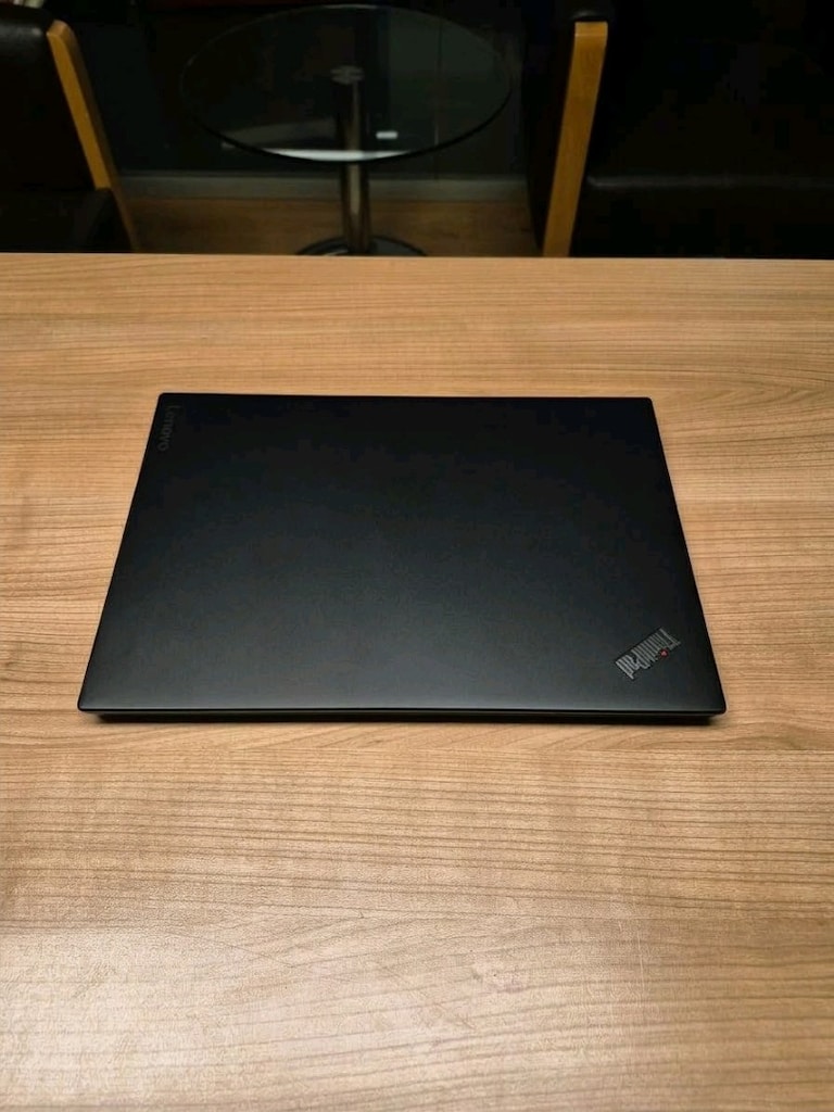 Laptop LENOVO i5 İşlemci 8GB DDR4 Ram 256GB SSD Aydınlatmalı Klavye - 7