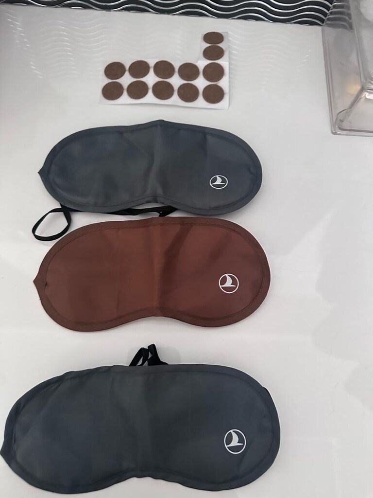 Rahat ve Şık Uyumlu Uyku Maskeleri - 3