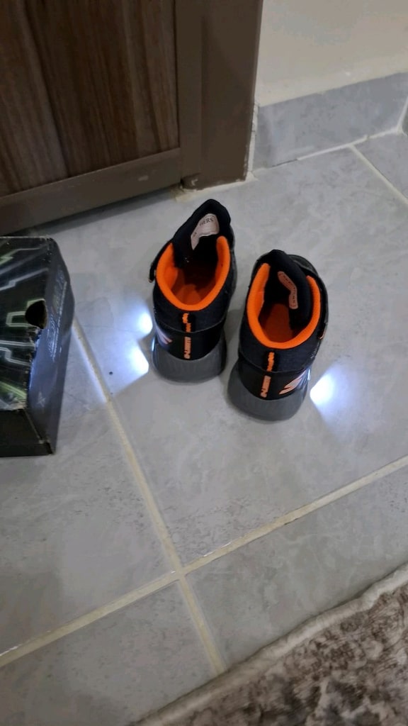 SKECHERS ERKEK ÇOCUK BOT ORJİNAL SIFIR AYARINDA 24 NUMARA - 3